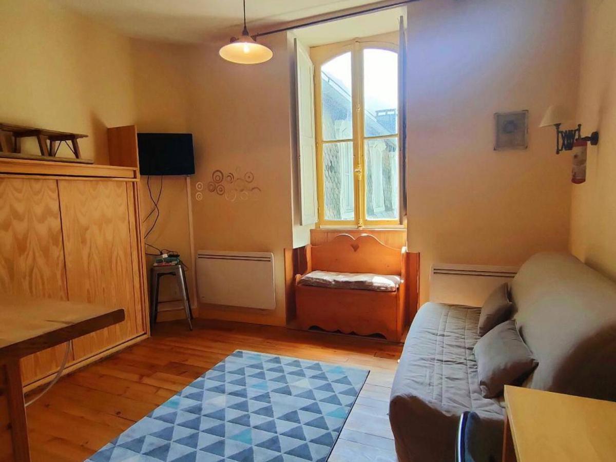 Studio Proche Centre Pour 2/4 Personnes, Cuisine Equipee, Pres Thermes Et Telecabines - Fr-1-234-281 Cauterets Exterior photo